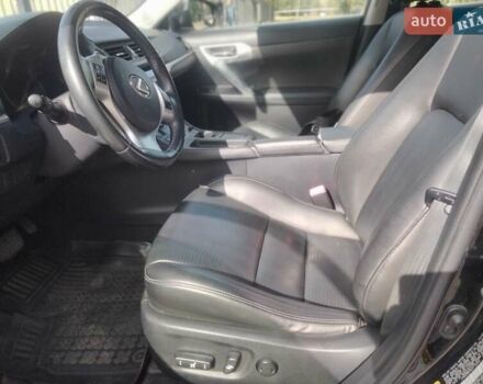 Черный Лексус СТ, объемом двигателя 0 л и пробегом 32 тыс. км за 14700 $, фото 8 на Automoto.ua