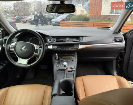 Чорний Лексус СТ, об'ємом двигуна 1.8 л та пробігом 156 тис. км за 14200 $, фото 8 на Automoto.ua