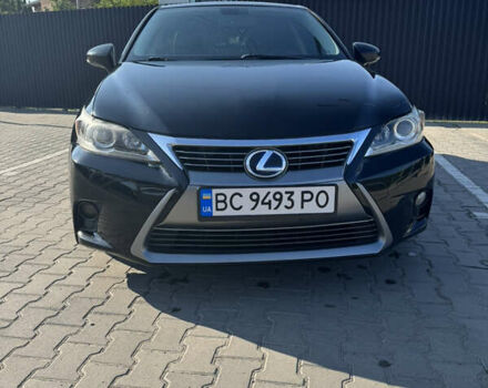 Чорний Лексус СТ, об'ємом двигуна 1.8 л та пробігом 250 тис. км за 12500 $, фото 1 на Automoto.ua