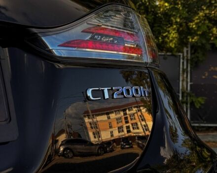 Чорний Лексус СТ, об'ємом двигуна 1.8 л та пробігом 100 тис. км за 14300 $, фото 5 на Automoto.ua