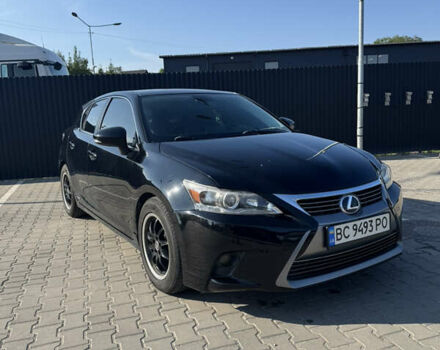 Чорний Лексус СТ, об'ємом двигуна 1.8 л та пробігом 250 тис. км за 12500 $, фото 4 на Automoto.ua