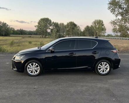 Чорний Лексус СТ, об'ємом двигуна 1.8 л та пробігом 275 тис. км за 16000 $, фото 3 на Automoto.ua