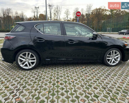 Черный Лексус СТ, объемом двигателя 1.8 л и пробегом 132 тыс. км за 13000 $, фото 10 на Automoto.ua