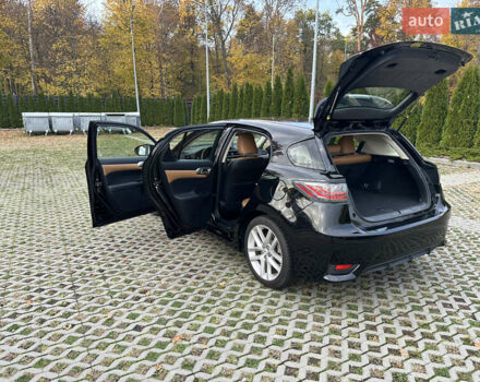 Черный Лексус СТ, объемом двигателя 1.8 л и пробегом 132 тыс. км за 13000 $, фото 31 на Automoto.ua