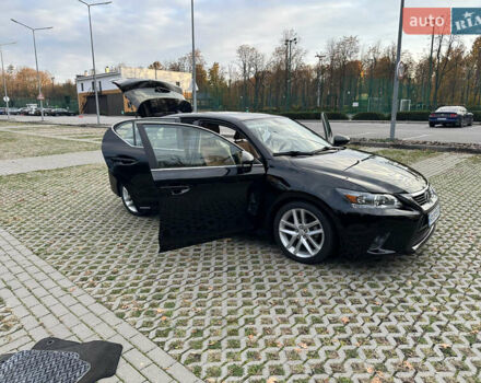 Черный Лексус СТ, объемом двигателя 1.8 л и пробегом 132 тыс. км за 13000 $, фото 34 на Automoto.ua