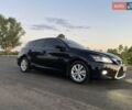 Чорний Лексус СТ, об'ємом двигуна 1.8 л та пробігом 275 тис. км за 16000 $, фото 7 на Automoto.ua