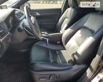 Черный Лексус СТ, объемом двигателя 1.8 л и пробегом 164 тыс. км за 2800 $, фото 8 на Automoto.ua