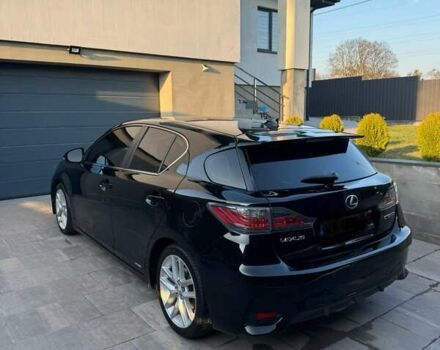 Черный Лексус СТ, объемом двигателя 1.8 л и пробегом 130 тыс. км за 14999 $, фото 1 на Automoto.ua