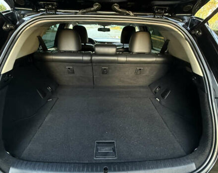 Черный Лексус СТ, объемом двигателя 1.8 л и пробегом 150 тыс. км за 12000 $, фото 24 на Automoto.ua