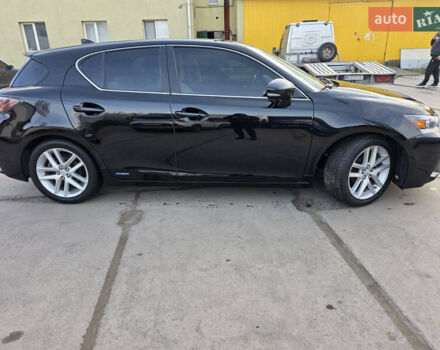 Чорний Лексус СТ, об'ємом двигуна 0 л та пробігом 218 тис. км за 15499 $, фото 2 на Automoto.ua