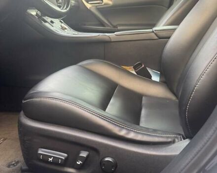 Черный Лексус СТ, объемом двигателя 1.8 л и пробегом 130 тыс. км за 14999 $, фото 8 на Automoto.ua