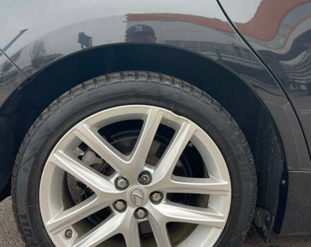 Черный Лексус СТ, объемом двигателя 1.8 л и пробегом 66 тыс. км за 15700 $, фото 5 на Automoto.ua