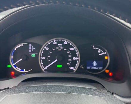 Черный Лексус СТ, объемом двигателя 1.8 л и пробегом 66 тыс. км за 15700 $, фото 8 на Automoto.ua