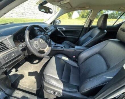 Чорний Лексус СТ, об'ємом двигуна 1.8 л та пробігом 109 тис. км за 9950 $, фото 6 на Automoto.ua