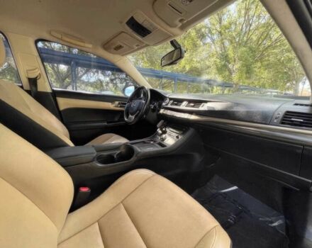 Чорний Лексус СТ, об'ємом двигуна 0 л та пробігом 88 тис. км за 6500 $, фото 9 на Automoto.ua