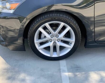 Черный Лексус СТ, объемом двигателя 1.8 л и пробегом 51 тыс. км за 8000 $, фото 12 на Automoto.ua