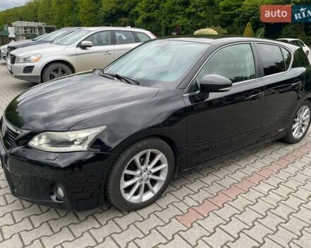Чорний Лексус СТ, об'ємом двигуна 1.8 л та пробігом 182 тис. км за 11700 $, фото 1 на Automoto.ua
