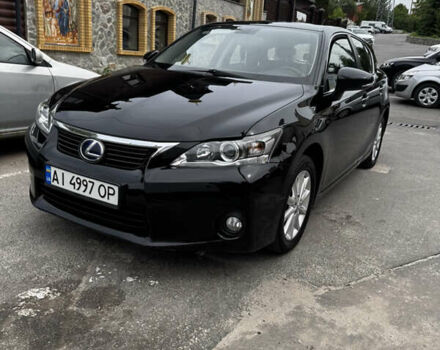 Черный Лексус СТ, объемом двигателя 1.8 л и пробегом 217 тыс. км за 12800 $, фото 1 на Automoto.ua