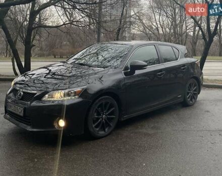 Черный Лексус СТ, объемом двигателя 1.8 л и пробегом 387 тыс. км за 11500 $, фото 1 на Automoto.ua