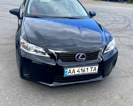 Черный Лексус СТ, объемом двигателя 1.8 л и пробегом 142 тыс. км за 12500 $, фото 1 на Automoto.ua