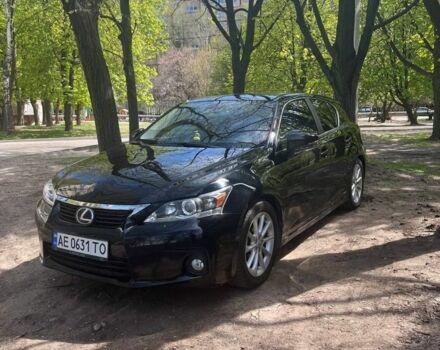Черный Лексус СТ, объемом двигателя 1.8 л и пробегом 147 тыс. км за 12500 $, фото 1 на Automoto.ua