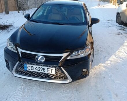 Черный Лексус СТ, объемом двигателя 1.8 л и пробегом 170 тыс. км за 12800 $, фото 1 на Automoto.ua