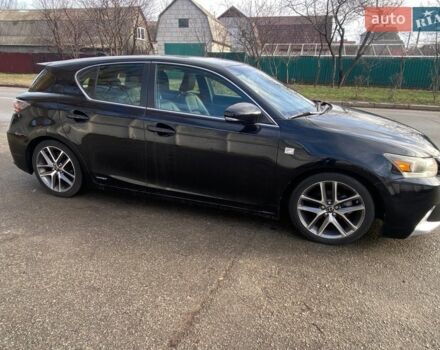 Черный Лексус СТ, объемом двигателя 1.8 л и пробегом 118 тыс. км за 13999 $, фото 1 на Automoto.ua