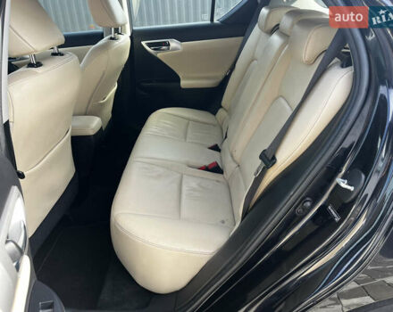 Фіолетовий Лексус СТ, об'ємом двигуна 1.8 л та пробігом 217 тис. км за 12499 $, фото 45 на Automoto.ua