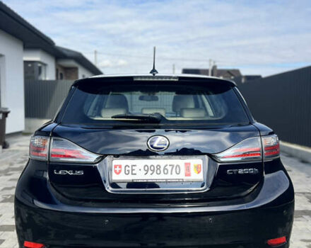 Фіолетовий Лексус СТ, об'ємом двигуна 1.8 л та пробігом 217 тис. км за 12499 $, фото 7 на Automoto.ua