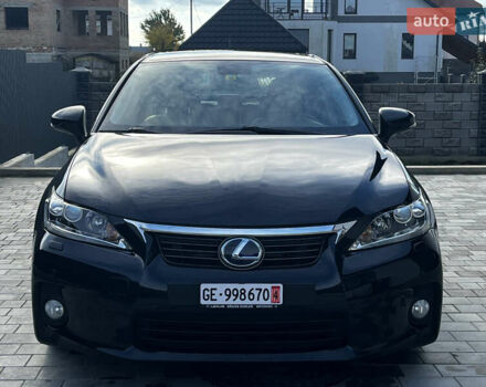 Фіолетовий Лексус СТ, об'ємом двигуна 1.8 л та пробігом 217 тис. км за 12499 $, фото 8 на Automoto.ua