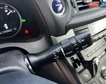 Фіолетовий Лексус СТ, об'ємом двигуна 1.8 л та пробігом 217 тис. км за 12499 $, фото 31 на Automoto.ua