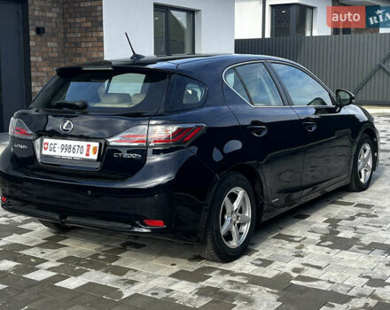 Лексус СТ 2011 в Луцке на Automoto.ua Фиолетовый Лексус СТ, объемом двигателя 1.8 л и пробегом 217 тыс. км за 12499 $, фото 10 на Automoto.ua