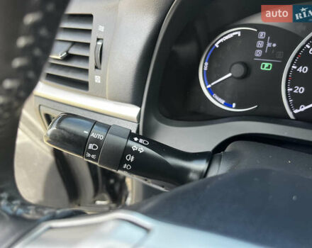 Лексус СТ 2011 в Луцке на Automoto.ua Фиолетовый Лексус СТ, объемом двигателя 1.8 л и пробегом 217 тыс. км за 12899 $, фото 31 на Automoto.ua