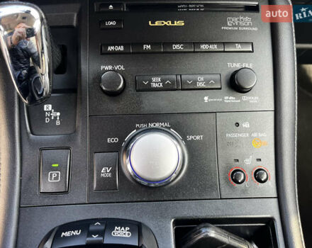 Лексус СТ 2011 в Луцке на Automoto.ua Фиолетовый Лексус СТ, объемом двигателя 1.8 л и пробегом 217 тыс. км за 12499 $, фото 40 на Automoto.ua