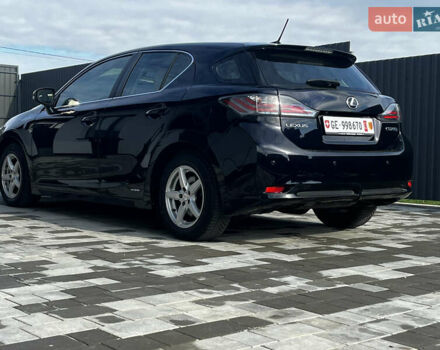 Фіолетовий Лексус СТ, об'ємом двигуна 1.8 л та пробігом 217 тис. км за 12499 $, фото 12 на Automoto.ua