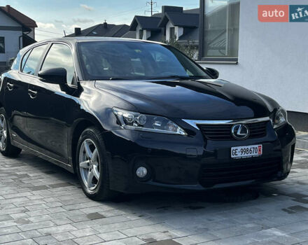 Лексус СТ 2011 в Луцке на Automoto.ua Фиолетовый Лексус СТ, объемом двигателя 1.8 л и пробегом 217 тыс. км за 12499 $, фото 9 на Automoto.ua
