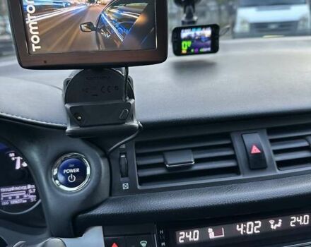 Коричневий Лексус СТ, об'ємом двигуна 1.8 л та пробігом 189 тис. км за 13000 $, фото 11 на Automoto.ua