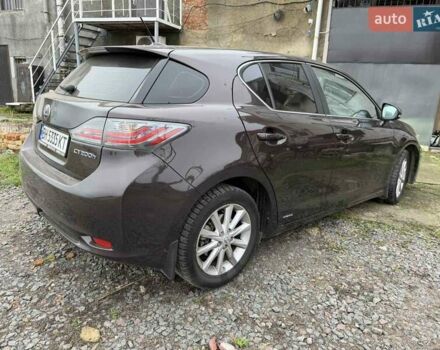 Коричневий Лексус СТ, об'ємом двигуна 1.8 л та пробігом 189 тис. км за 13000 $, фото 6 на Automoto.ua