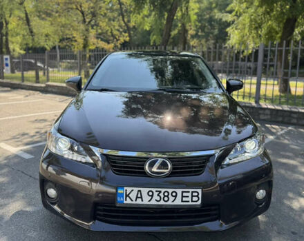 Коричневий Лексус СТ, об'ємом двигуна 1.8 л та пробігом 180 тис. км за 12500 $, фото 9 на Automoto.ua