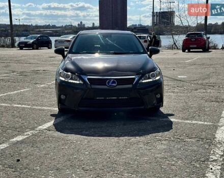 Коричневый Лексус СТ, объемом двигателя 1.8 л и пробегом 165 тыс. км за 14700 $, фото 2 на Automoto.ua