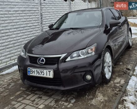Коричневий Лексус СТ, об'ємом двигуна 1.8 л та пробігом 170 тис. км за 10000 $, фото 1 на Automoto.ua