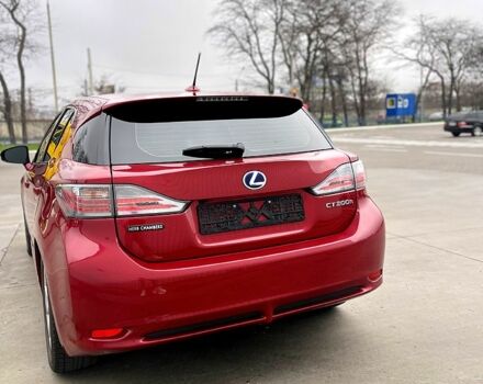 Красный Лексус СТ, объемом двигателя 1.8 л и пробегом 93 тыс. км за 13900 $, фото 5 на Automoto.ua
