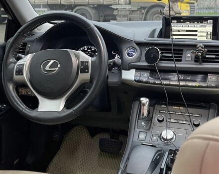 Червоний Лексус СТ, об'ємом двигуна 1.8 л та пробігом 93 тис. км за 14100 $, фото 5 на Automoto.ua