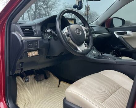 Червоний Лексус СТ, об'ємом двигуна 1.8 л та пробігом 93 тис. км за 14100 $, фото 8 на Automoto.ua