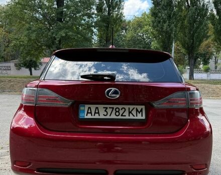 Червоний Лексус СТ, об'ємом двигуна 1.8 л та пробігом 150 тис. км за 12500 $, фото 4 на Automoto.ua