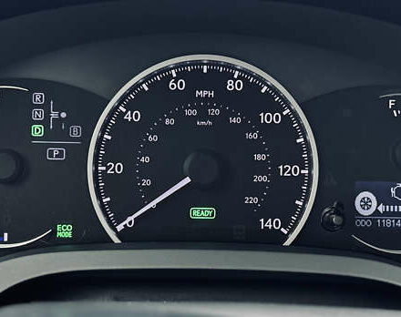 Червоний Лексус СТ, об'ємом двигуна 1.8 л та пробігом 189 тис. км за 13100 $, фото 22 на Automoto.ua