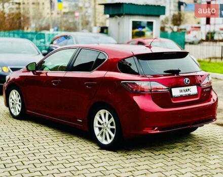 Червоний Лексус СТ, об'ємом двигуна 1.8 л та пробігом 189 тис. км за 13100 $, фото 2 на Automoto.ua
