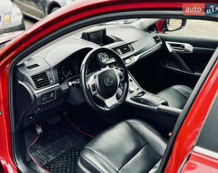 Червоний Лексус СТ, об'ємом двигуна 1.8 л та пробігом 189 тис. км за 13100 $, фото 16 на Automoto.ua