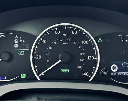 Червоний Лексус СТ, об'ємом двигуна 1.8 л та пробігом 189 тис. км за 13100 $, фото 26 на Automoto.ua