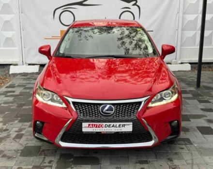 Красный Лексус СТ, объемом двигателя 1.8 л и пробегом 98 тыс. км за 14900 $, фото 1 на Automoto.ua